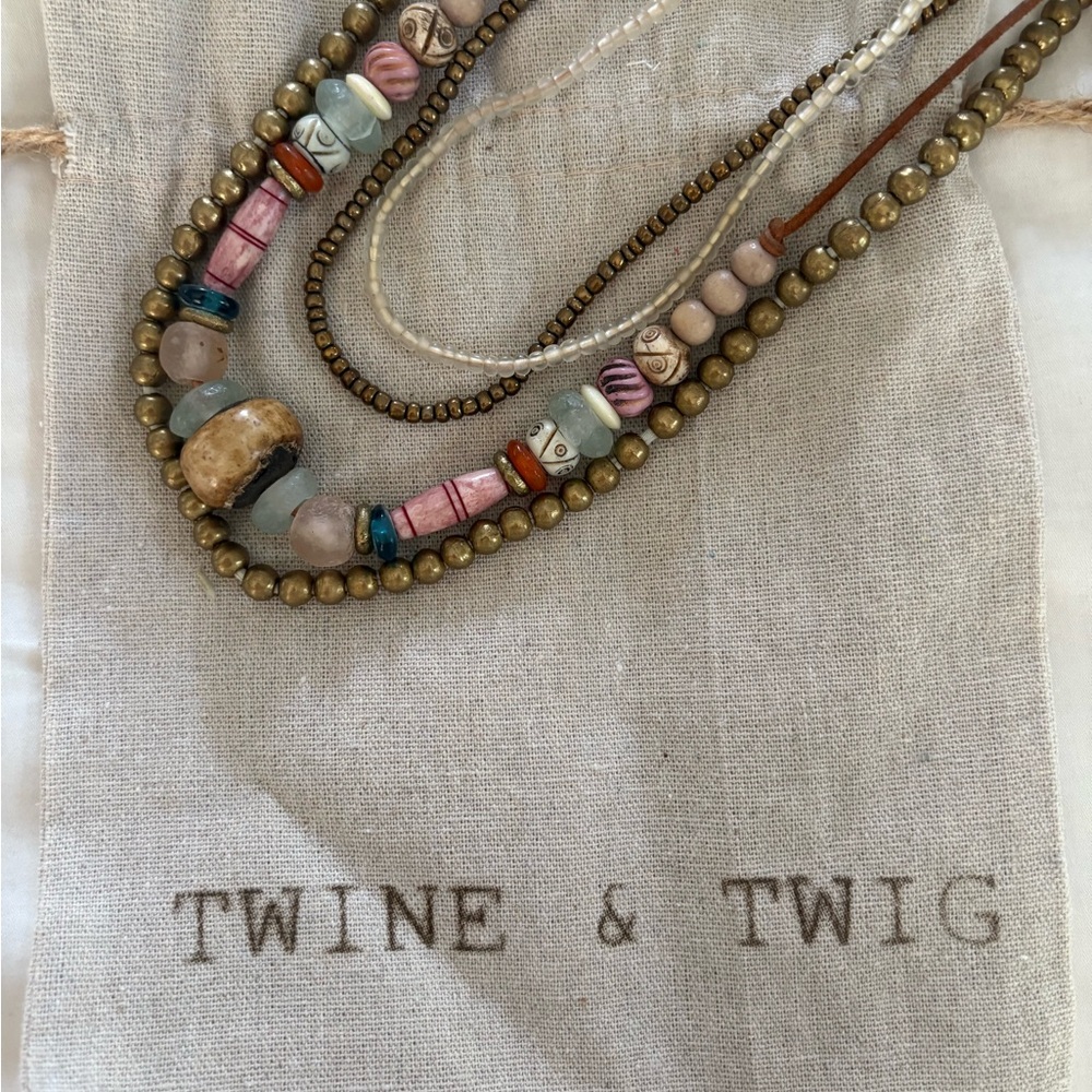 Canyon collection by Twine and Twig Beaded Necklace and Bracelet Set - Picture 4 of 4
